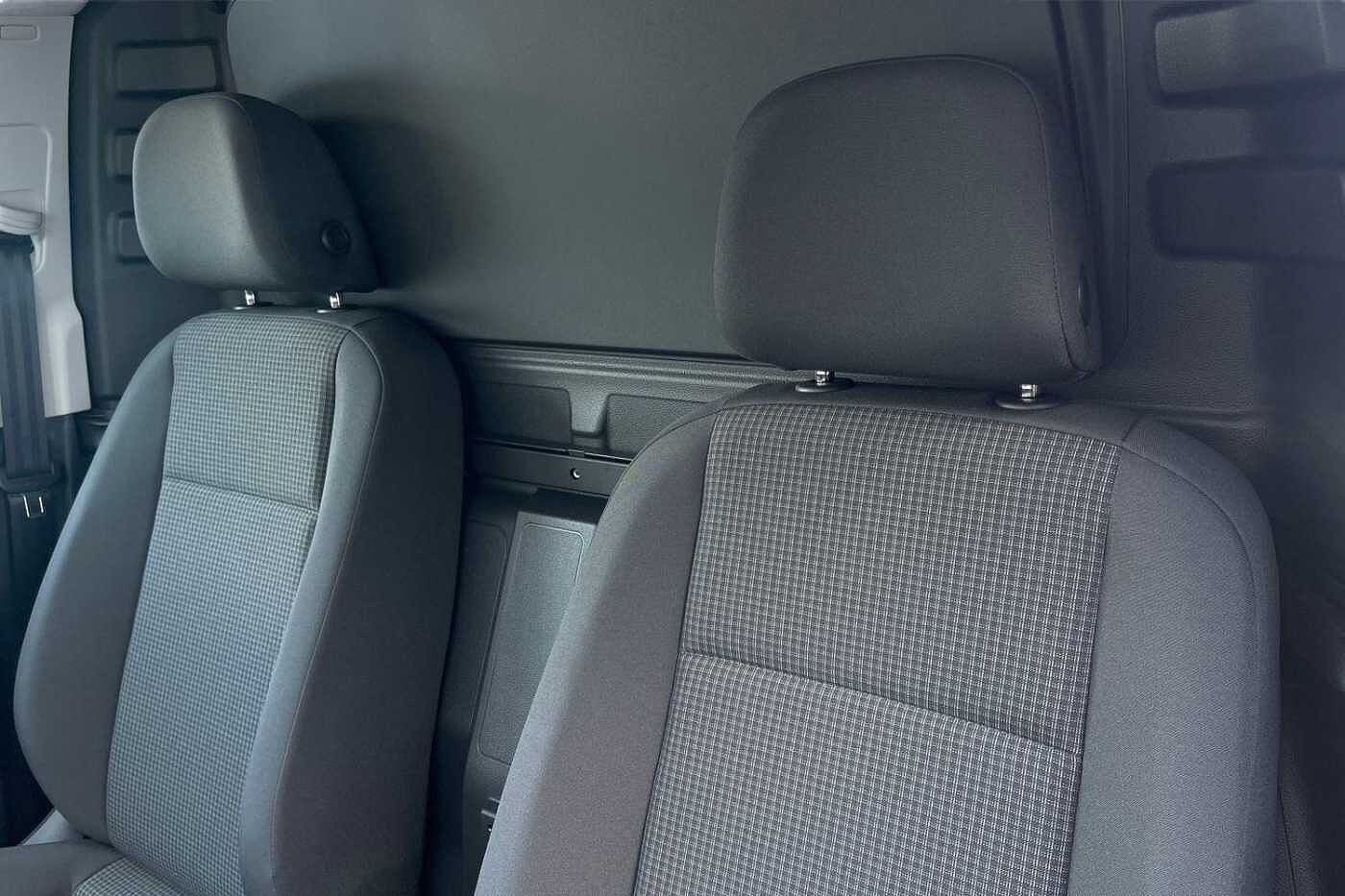 Volkswagen Caddy Cargo C20 Diesel 2.0 TDI 102PS Commerce Business Pack-A/C