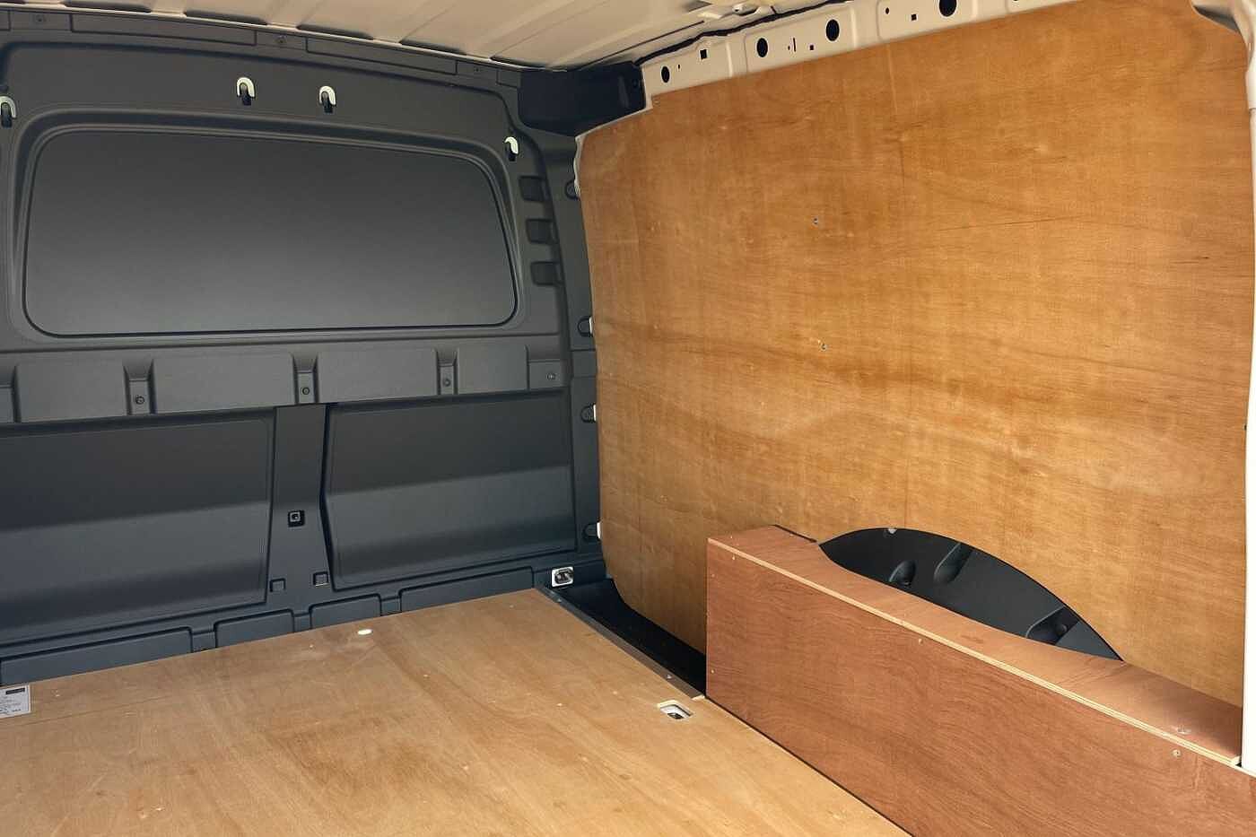 Volkswagen Caddy Cargo C20 Diesel 2.0 TDI 102PS Commerce Business Pack-A/C