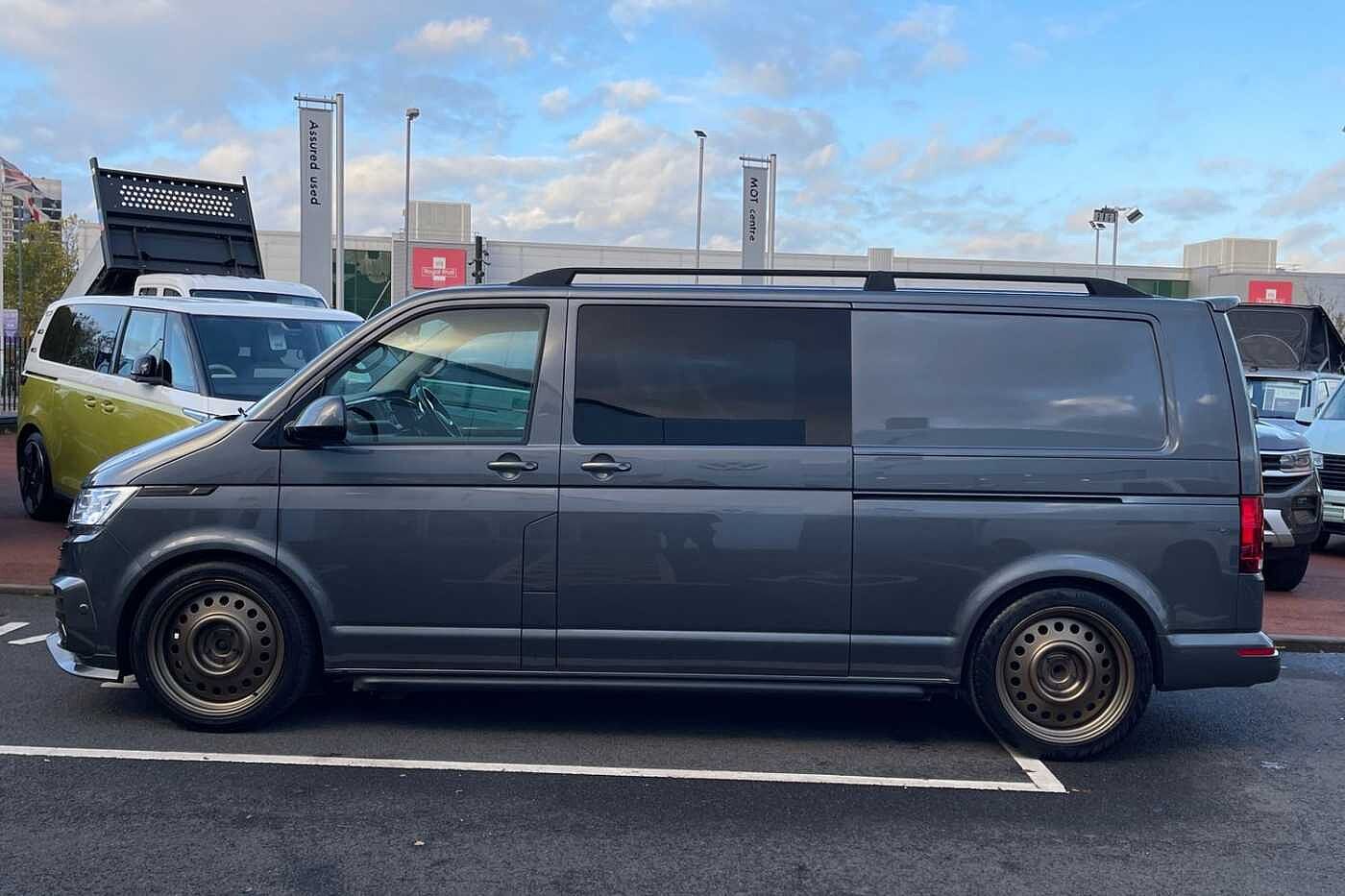 Volkswagen Transporter T32 Kombi Highline LWB 150 PS 2.0 TDI 7sp DSG-ABT Kit
