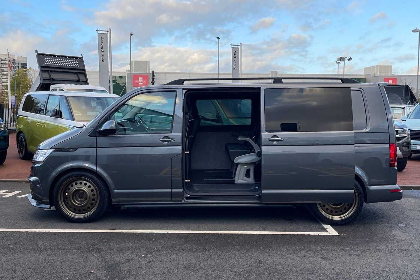Volkswagen Transporter T32 Kombi Highline LWB 150 PS 2.0 TDI 7sp DSG-ABT Kit