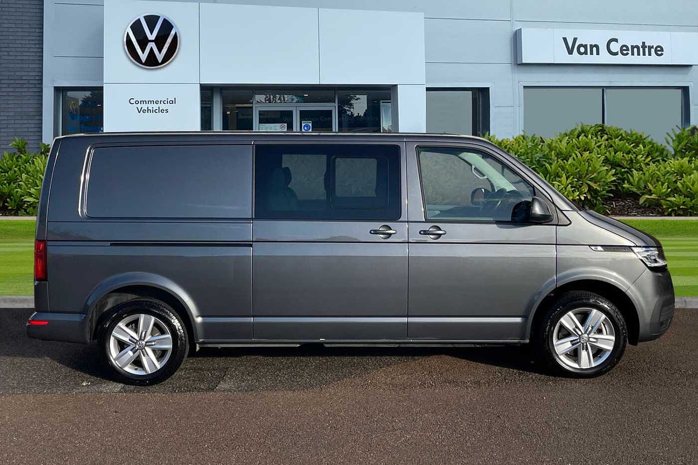 Volkswagen Transporter T32 Kombi Highline LWB 204 PS 2.0 TDI 7sp DSG Auto