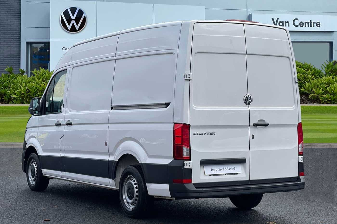 Volkswagen Crafter 2.0TDI 102PS CR35 MWB Startline + Business Pack