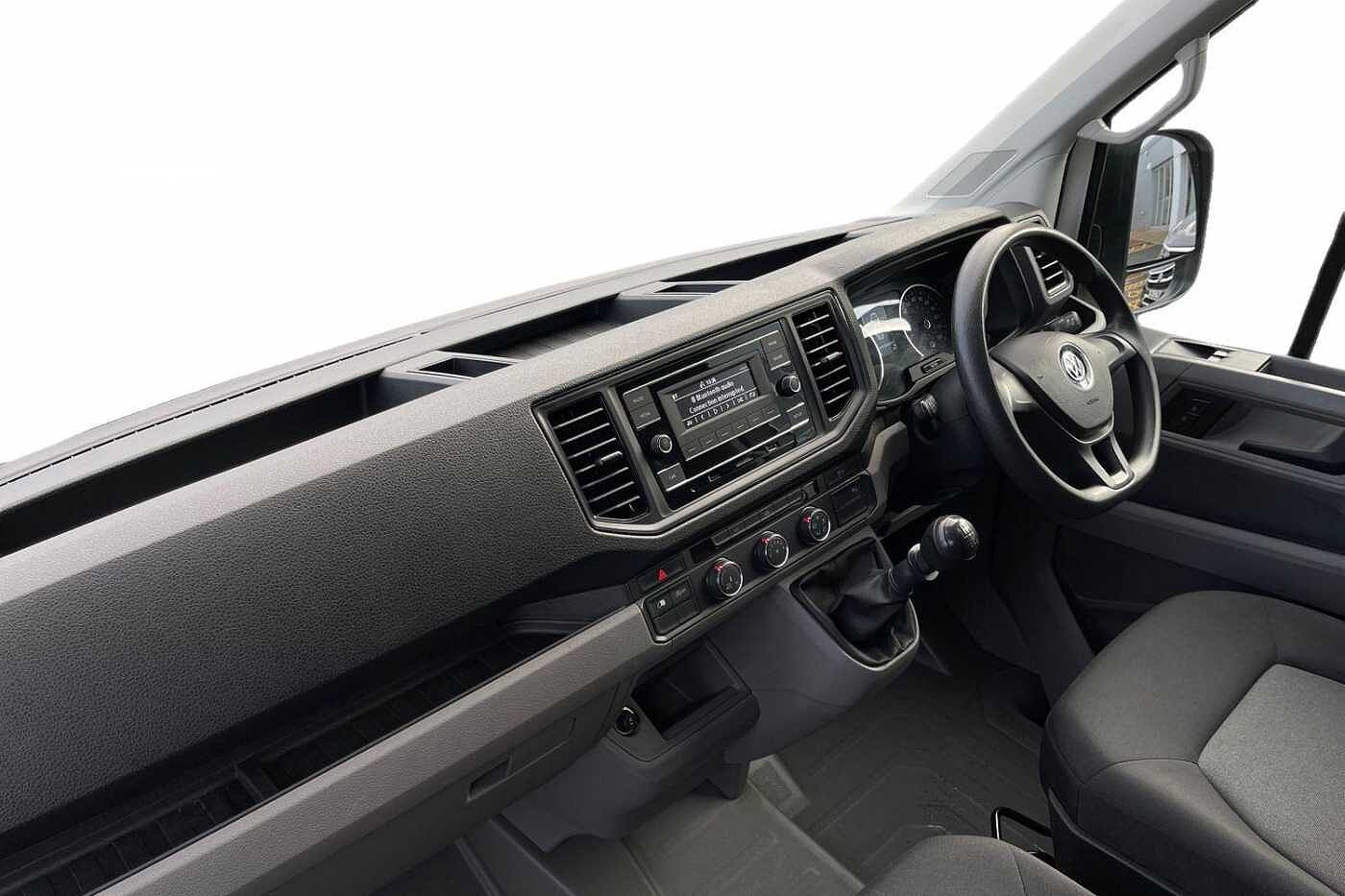 Volkswagen Crafter 2.0TDI 102PS CR35 MWB Startline + Business Pack