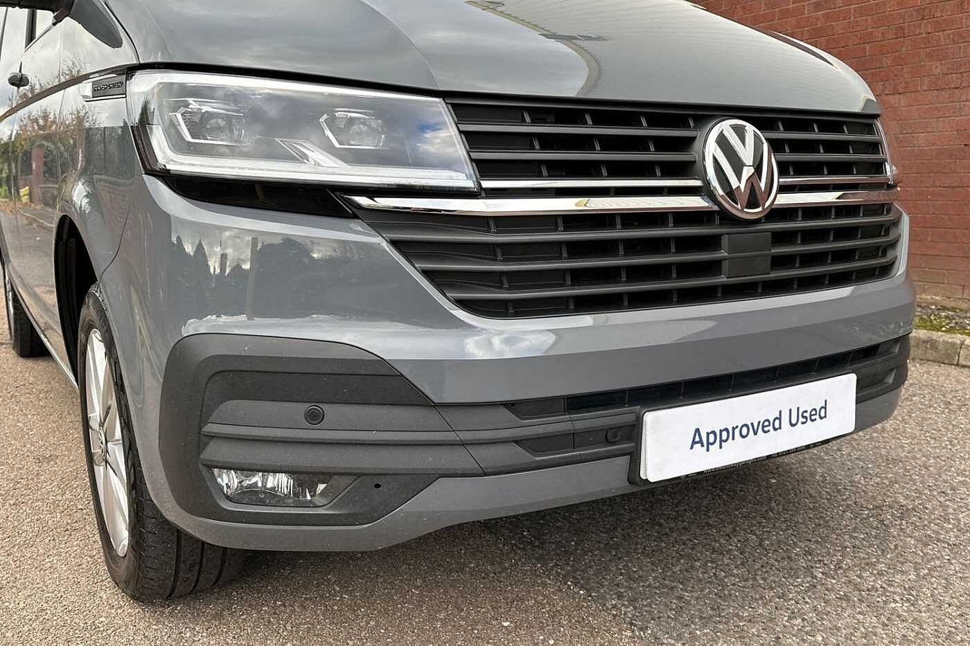 Volkswagen Transporter 2.0 BiTDI 204PS T32 Highline SWB 4M 4X4 DSG-Tailgate/NAV/LED's