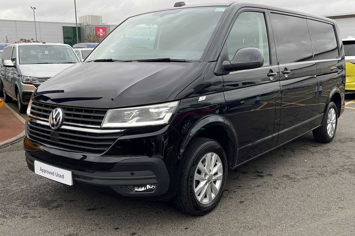 Volkswagen Transporter T30 Panel van Highline LWB 150 PS 2.0 TDI 6sp Manual LED's + Tailgate