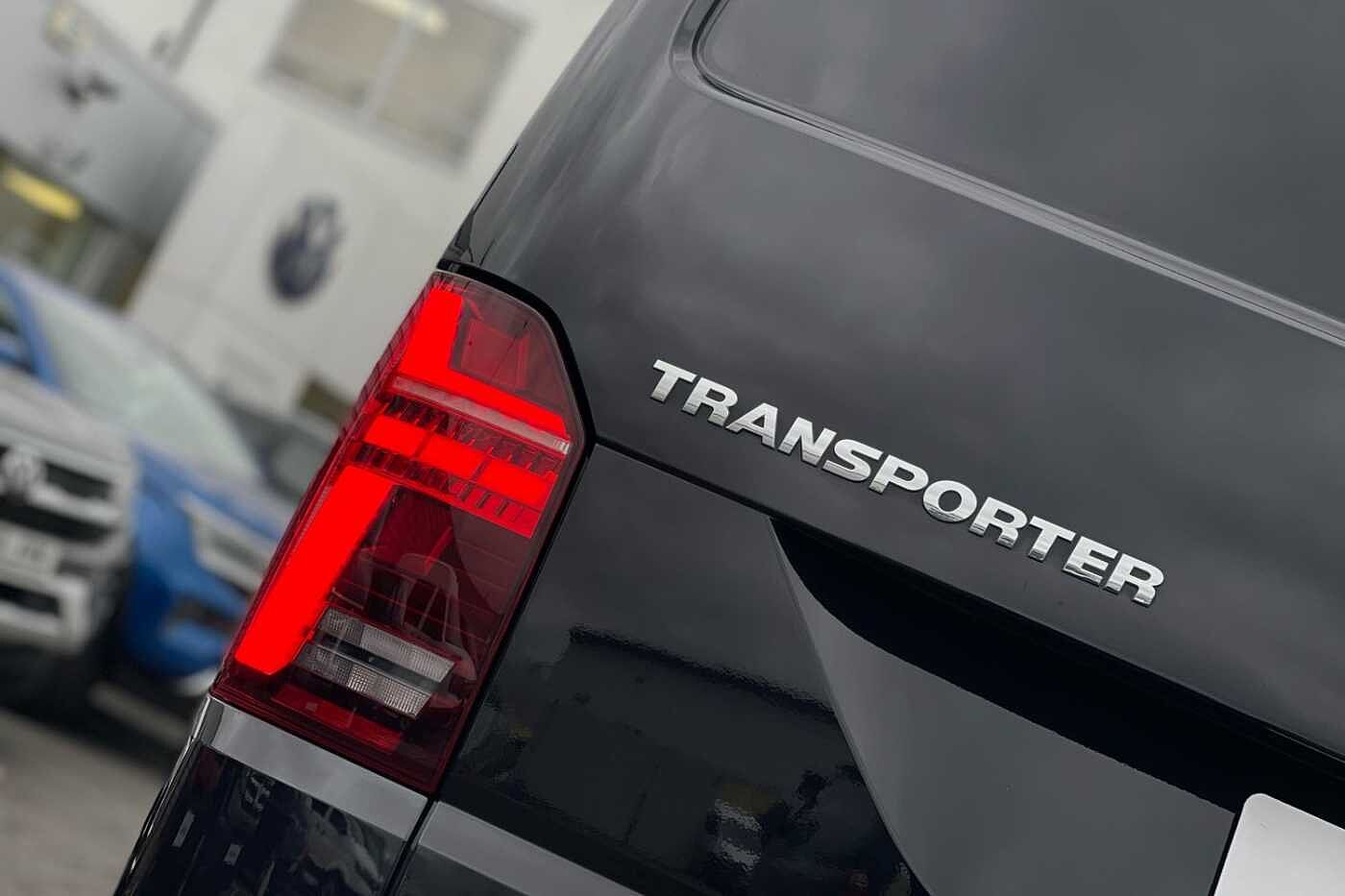 Volkswagen Transporter T30 Panel van Highline LWB 150 PS 2.0 TDI 6sp Manual LED's + Tailgate