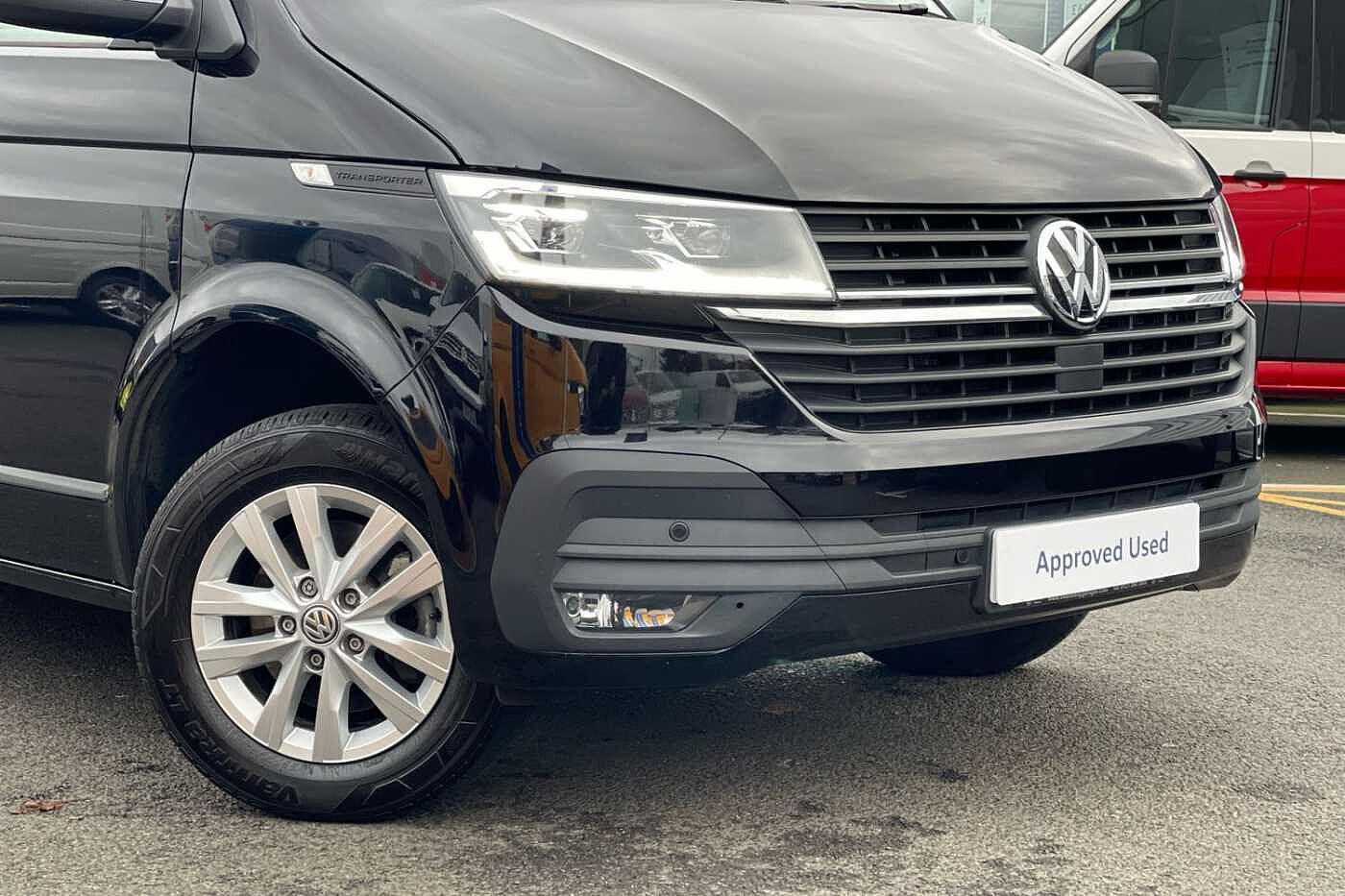 Volkswagen Transporter T30 Panel van Highline LWB 150 PS 2.0 TDI 6sp Manual LED's + Tailgate