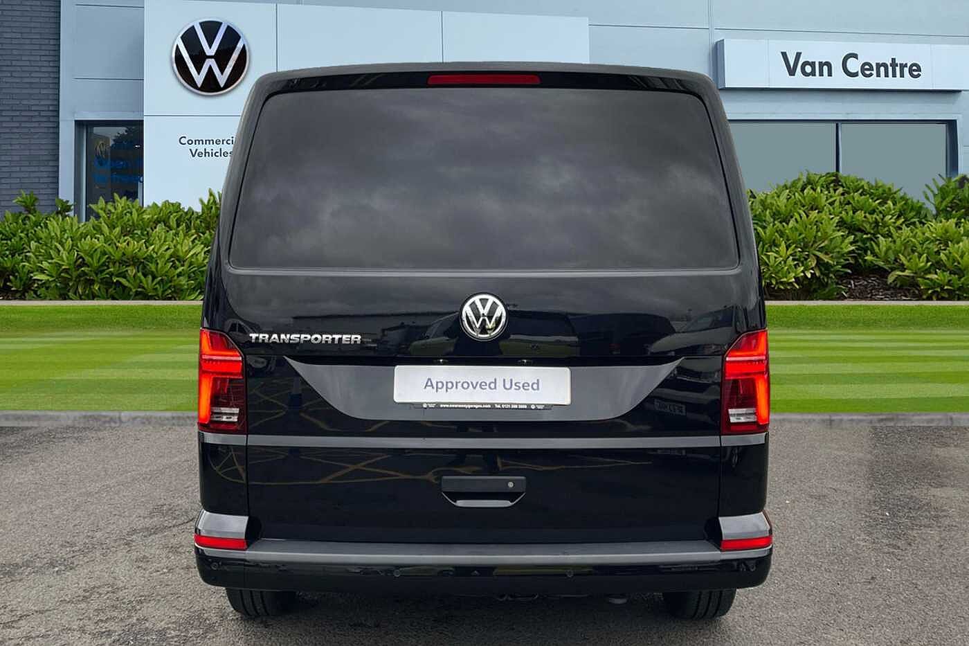 Volkswagen Transporter T30 Panel van Highline LWB 150 PS 2.0 TDI 6sp Manual LED's + Tailgate