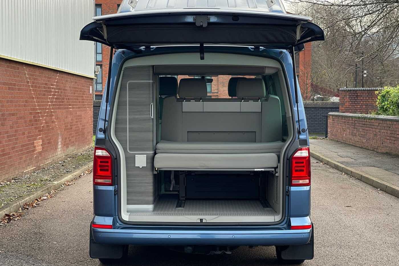 Volkswagen California Diesel Estate 2.0 TDI Ocean 199 5dr DSG 4Motion 4X4