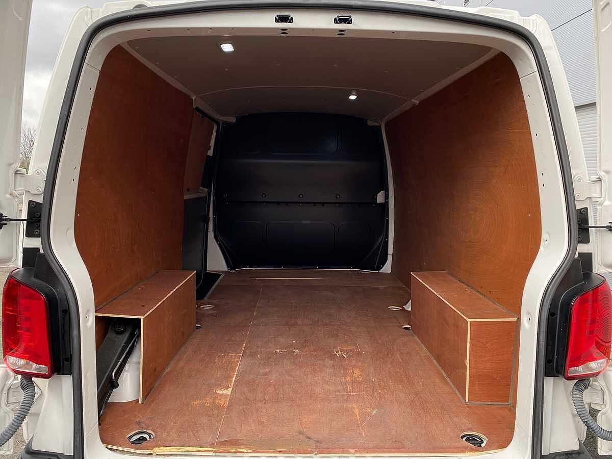 Volkswagen Transporter Lwb 83Kw 37.3Kwh Van Auto