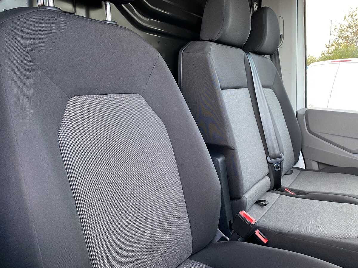 Volkswagen Crafter Cr35 Mwb Diesel Fwd 2.0 TDI 102Ps Startline High Roof Van