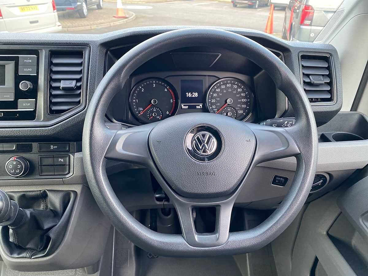 Volkswagen Crafter Cr35 Mwb Diesel Fwd 2.0 TDI 102Ps Startline High Roof Van