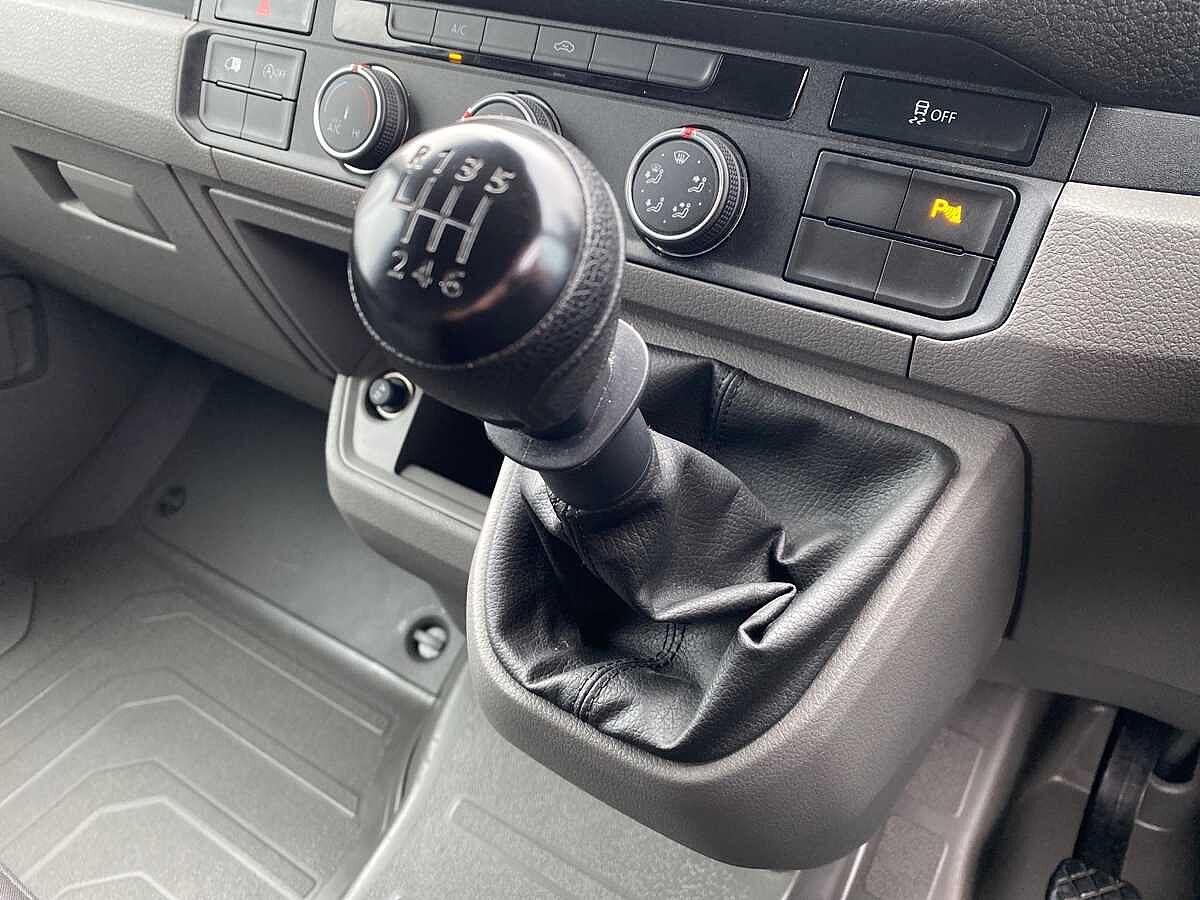 Volkswagen Crafter Cr35 Lwb Diesel Fwd 2.0 TDI 102Ps Startline High Roof Van