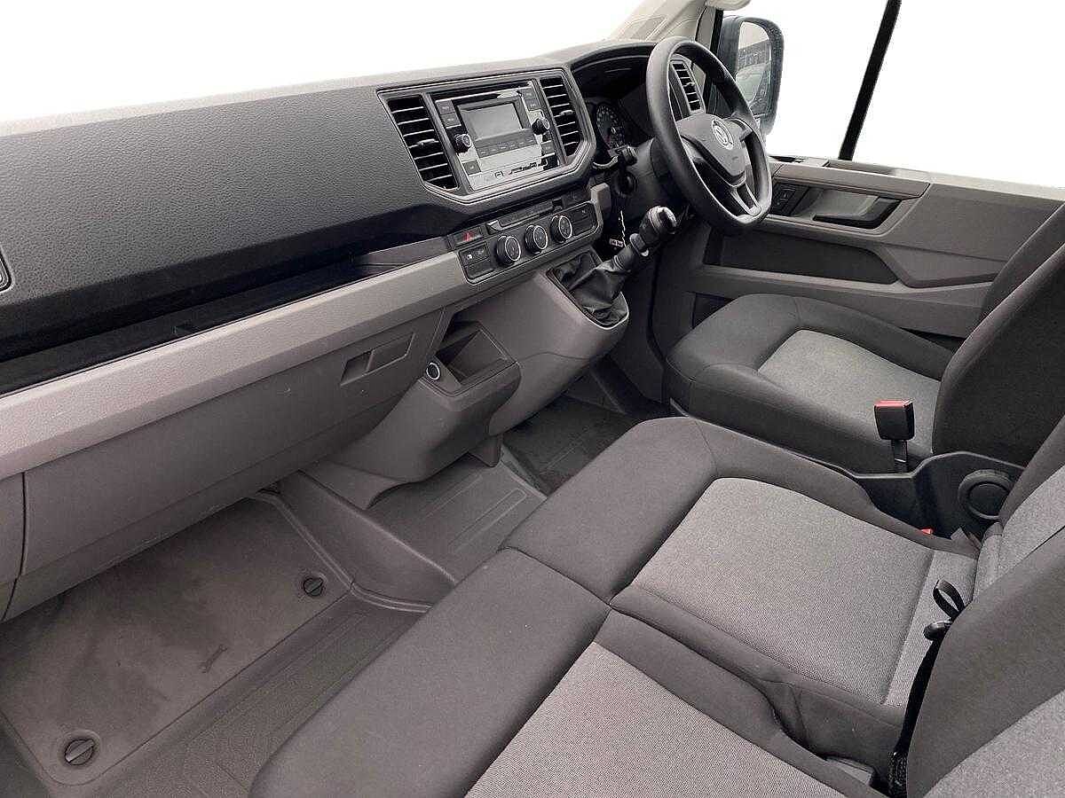 Volkswagen Crafter Cr35 Mwb Diesel Fwd 2.0 TDI 102Ps Startline High Roof Van