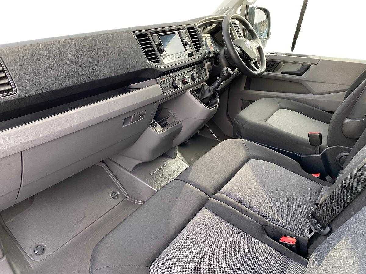 Volkswagen Crafter Cr35 Lwb Diesel Fwd 2.0 TDI 140Ps Trendline High Roof Van