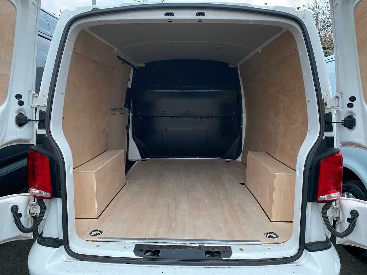 Volkswagen Transporter T28 Swb Diesel 2.0 TDI 110 Highline Van