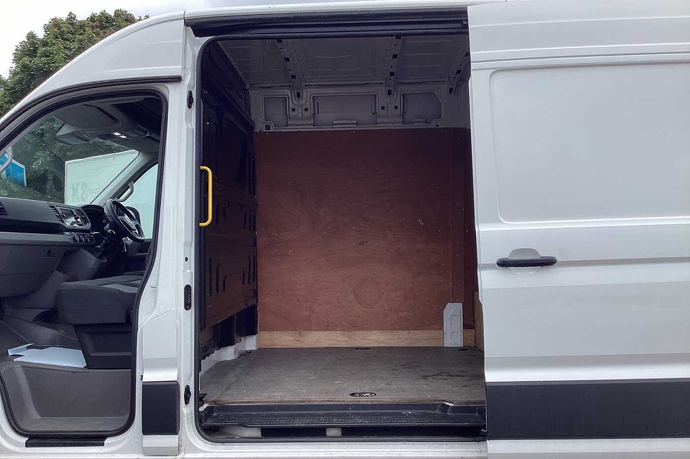 Volkswagen Crafter 2.0 TDI 140ps Trendline Business High Roof Van (01