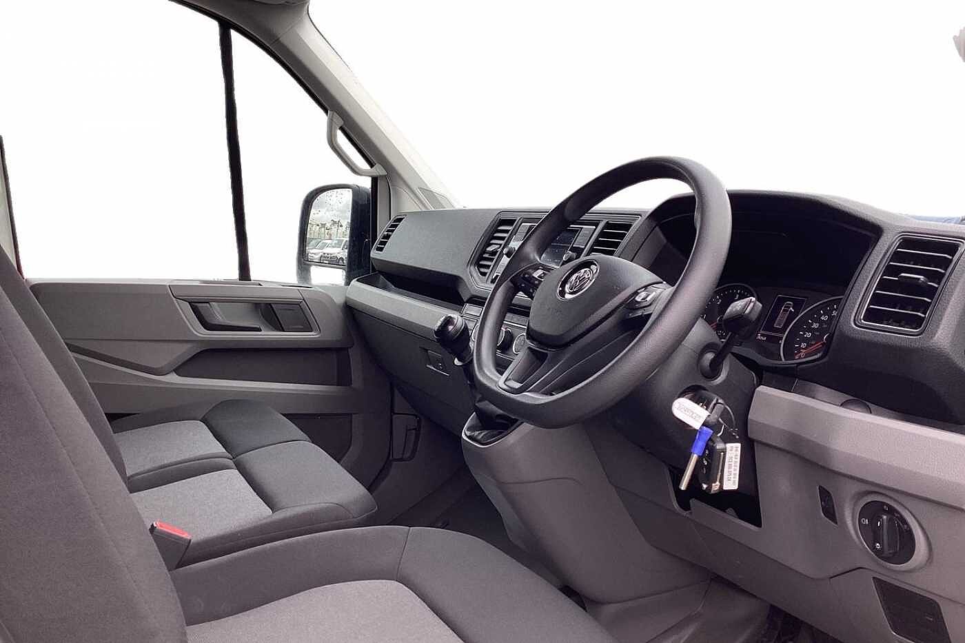 Volkswagen Crafter 2.0 TDI 140ps Trendline Business High Roof Van (01