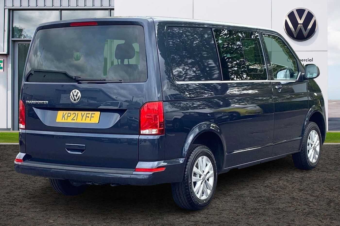 Volkswagen Transporter 2.0 TDI 150 Highline Kombi Van DSG