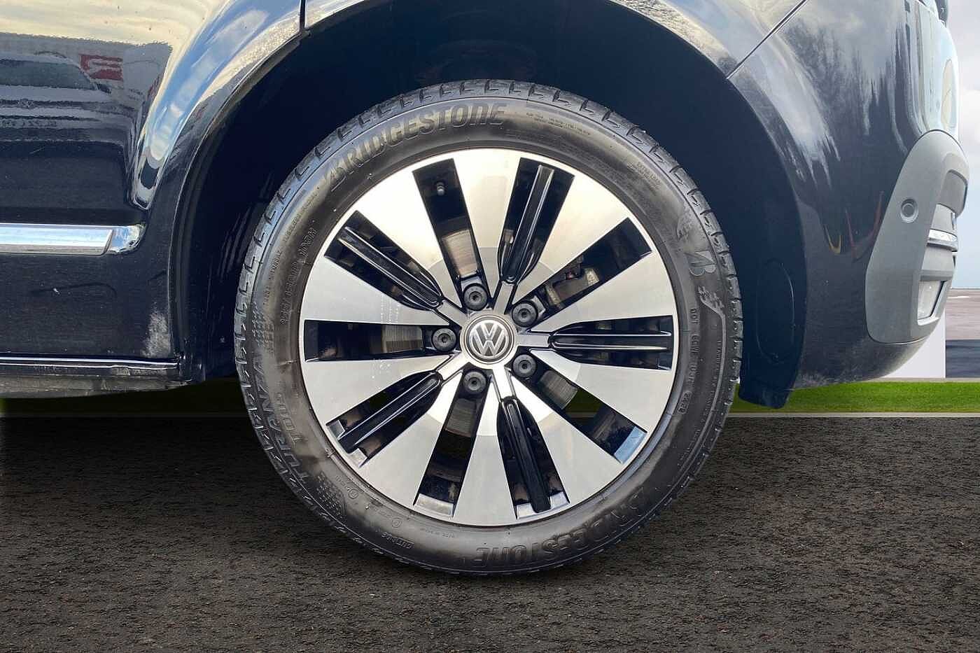 Volkswagen Caravelle 2.0 TDI Executive 150 5dr DSG