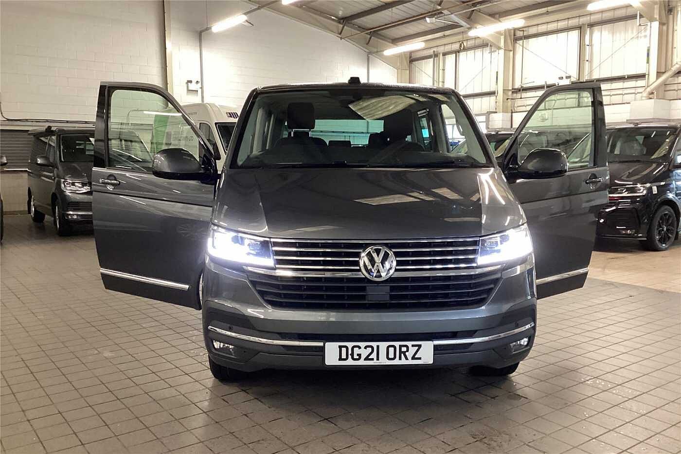 Volkswagen Caravelle 2.0 TDI Executive 204 5dr DSG