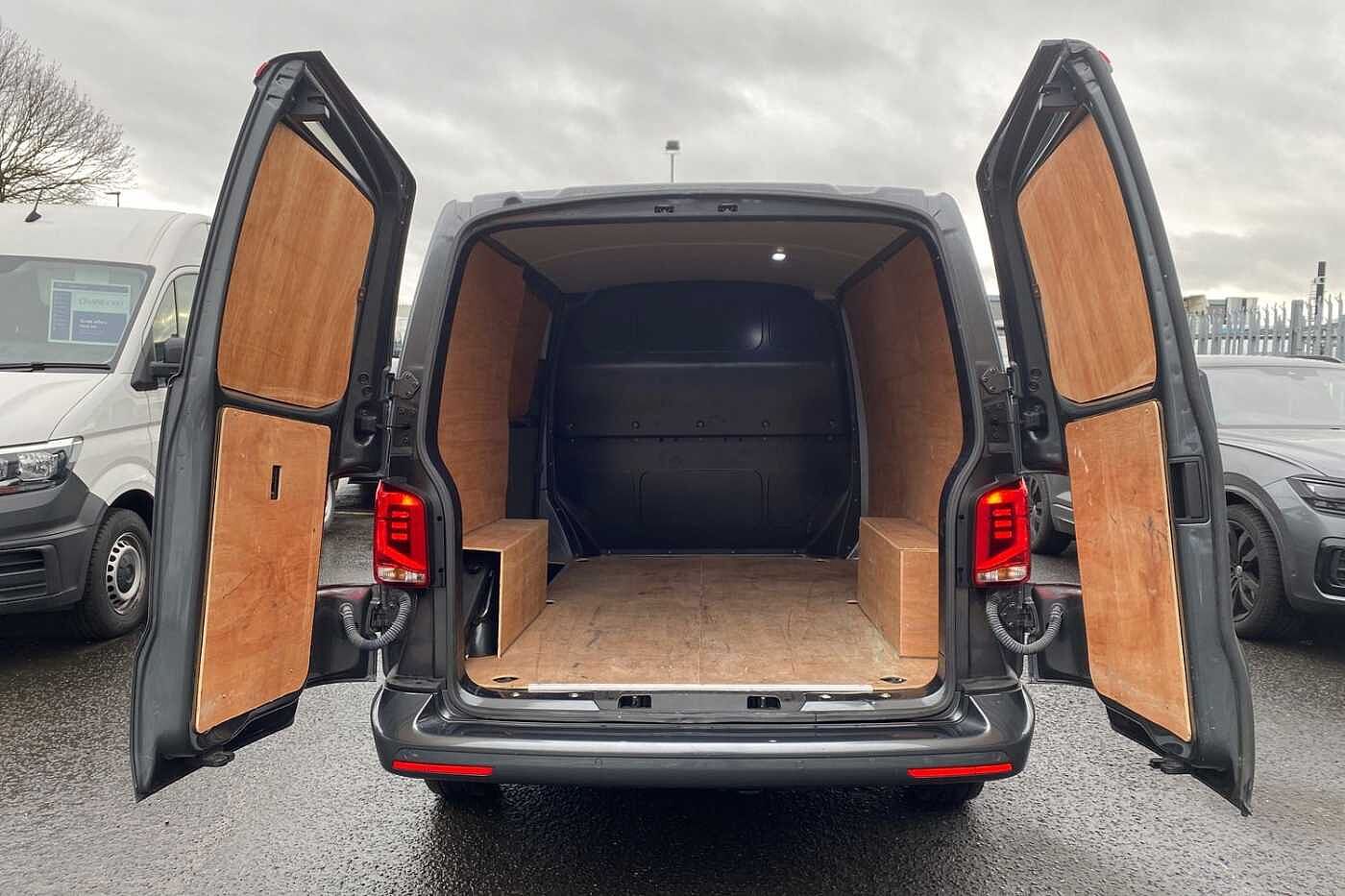 Volkswagen Transporter 2.0 TDI 110 Highline Van