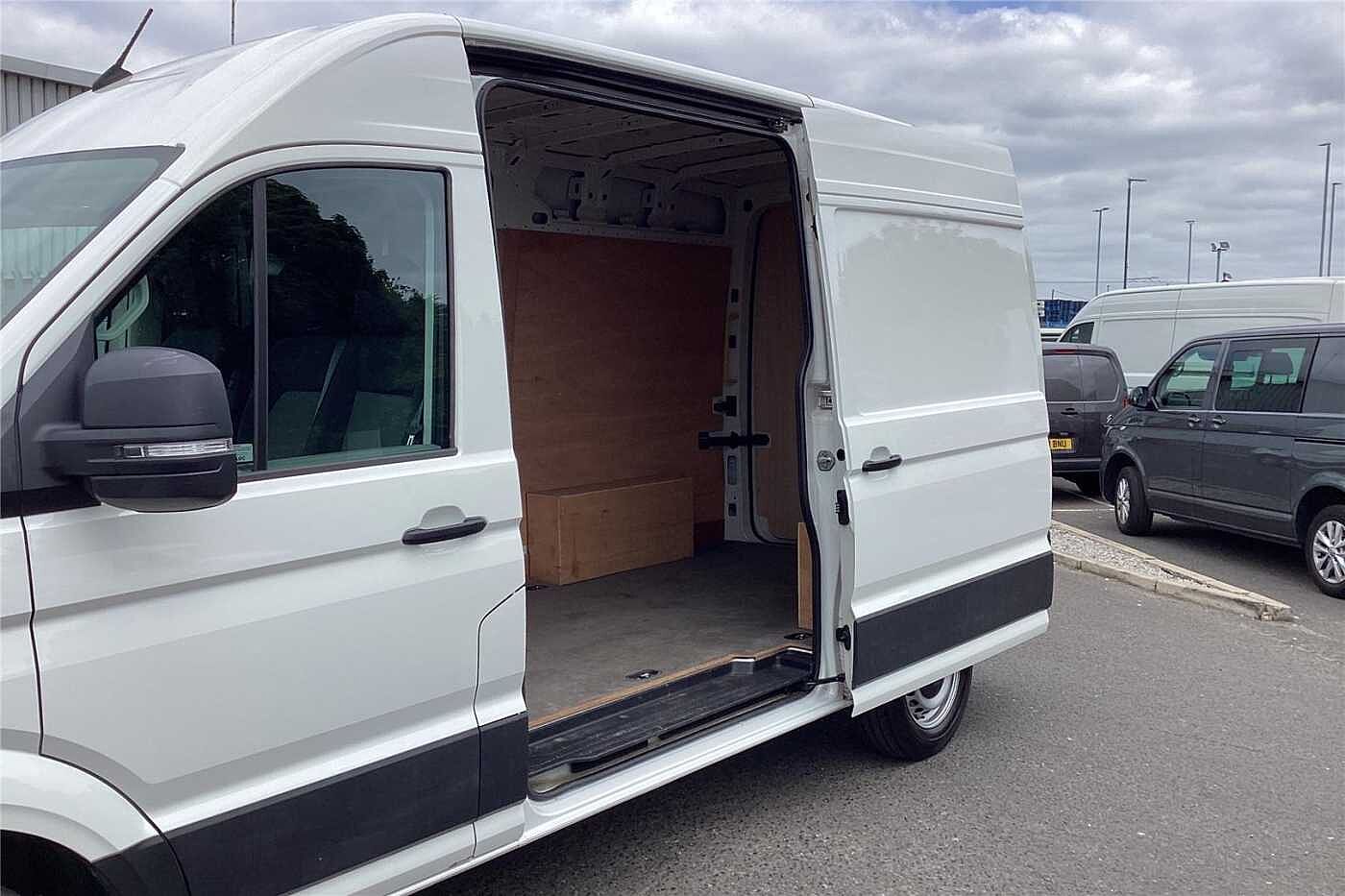 Volkswagen Crafter 2.0 TDI 140ps Trendline High Roof Van
