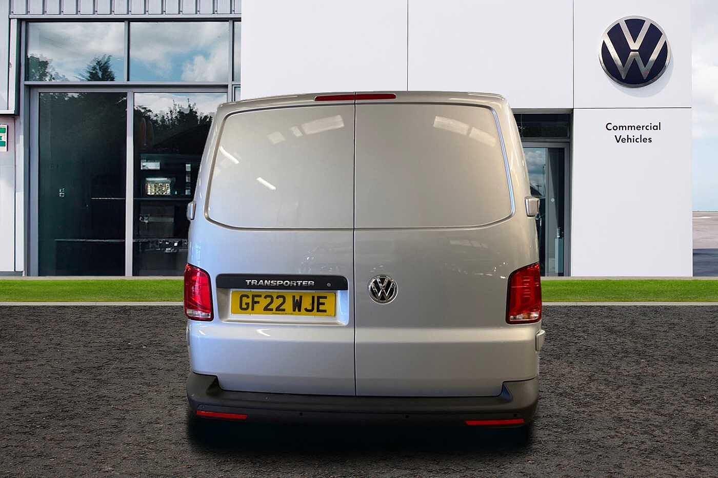 Volkswagen Transporter 2.0 TDI 110 Startline Van