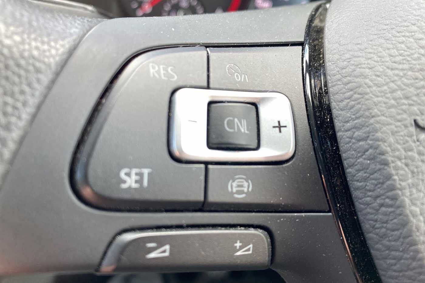 Volkswagen Crafter 2.0 TDI 140ps Trendline Business High Roof Van (01