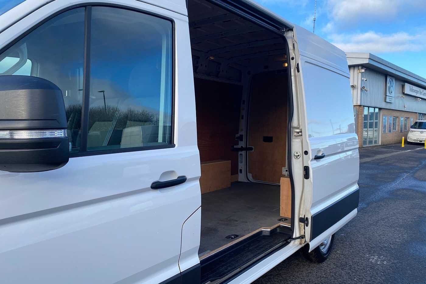 Volkswagen Crafter 2.0 TDI 140ps Trendline Business High Roof Van (01