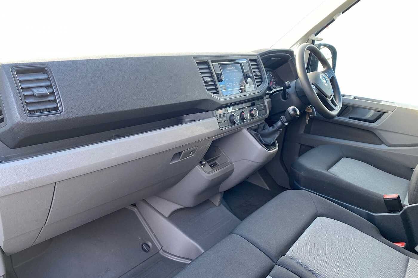 Volkswagen Crafter 2.0 TDI 140ps Trendline Business High Roof Van (01