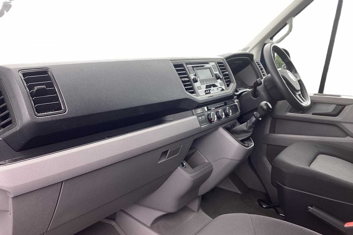 Volkswagen Crafter 2.0 TDI 140ps Startline Business High Roof Van (01