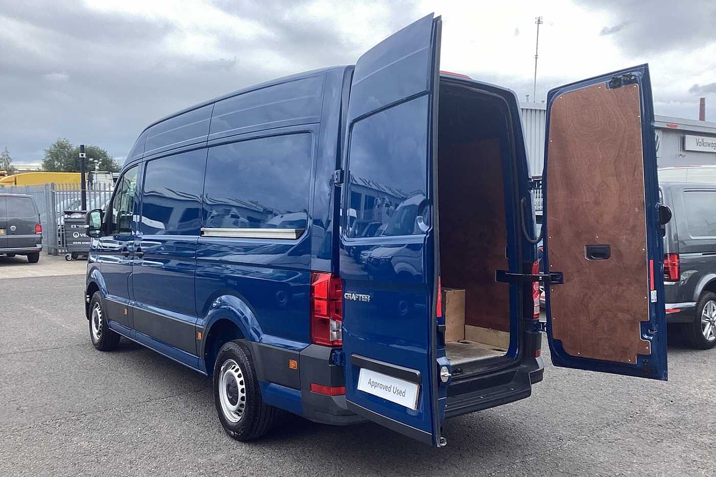 Volkswagen Crafter 2.0 TDI 140ps Startline Business High Roof Van (01