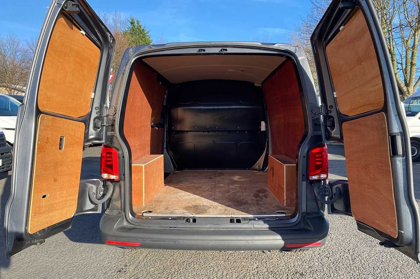 Volkswagen Transporter 2.0 TDI 110 Startline Business Van (01/01/2020 - C