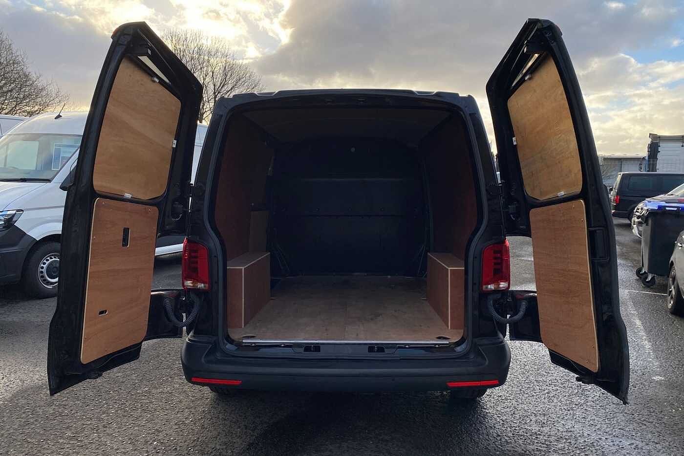 Volkswagen Transporter 2.0 TDI 110 Startline Business Van (01/01/2020 - C