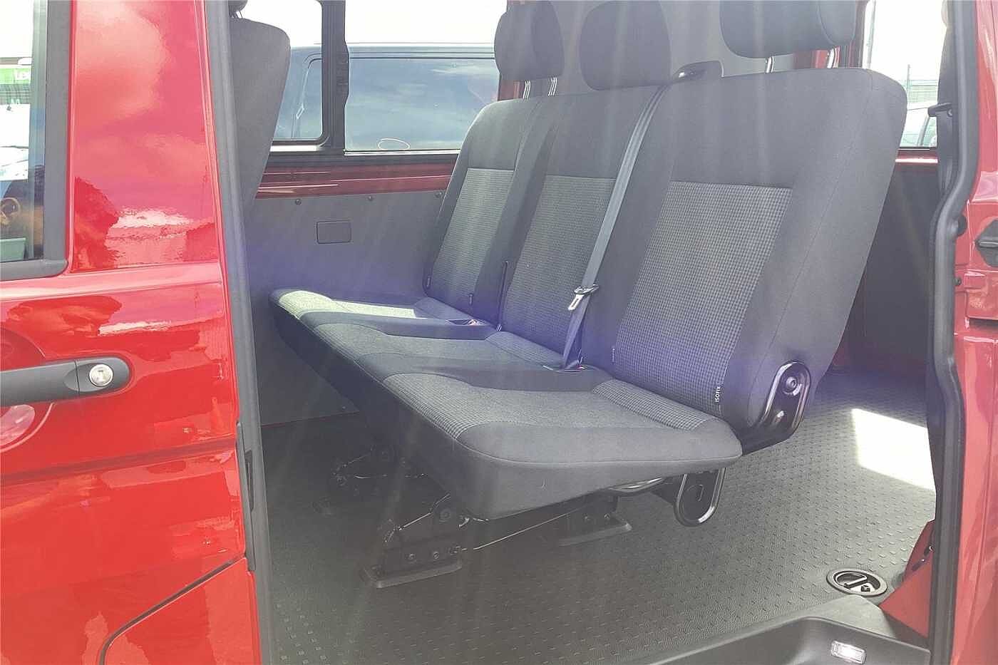 Volkswagen Transporter 2.0 TDI 110 Startline Kombi Van (01/01/2020 - Curr