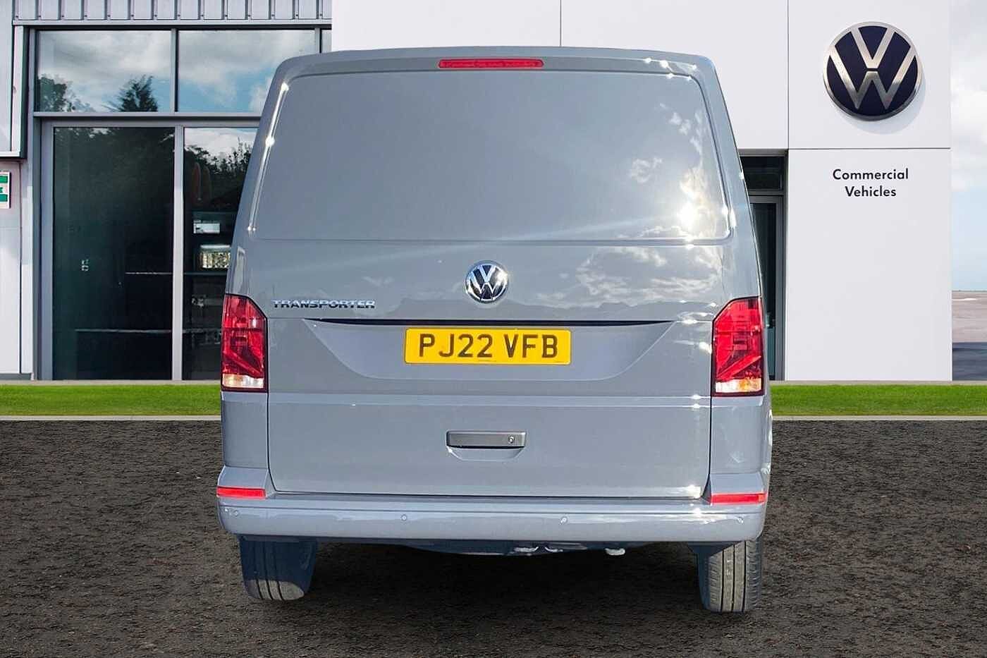 Volkswagen Transporter 2.0 TDI 150 Highline Van DSG (01/01/2020 - Current
