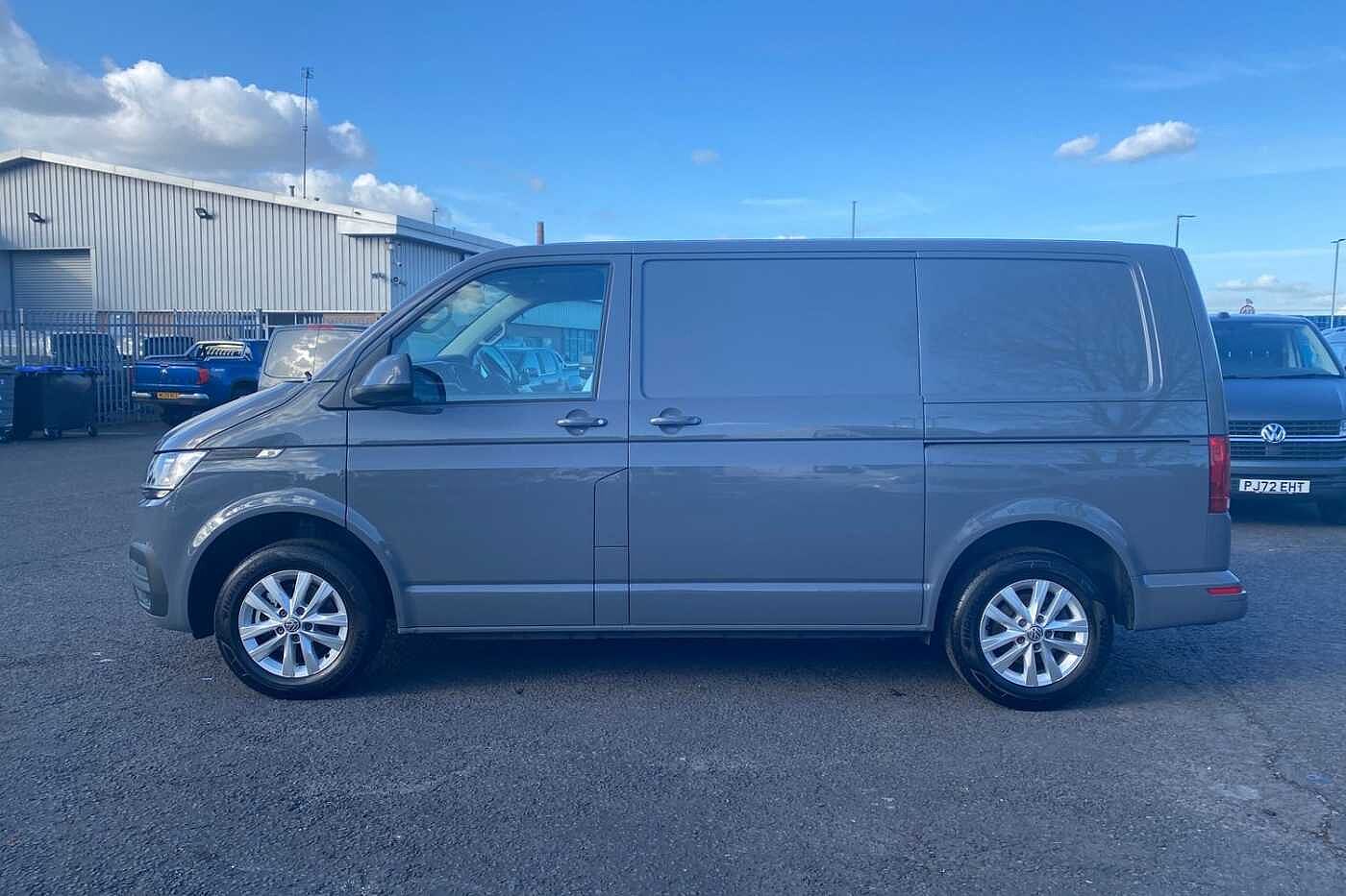 Volkswagen Transporter 2.0 TDI 150 Highline Van DSG (01/01/2020 - Current