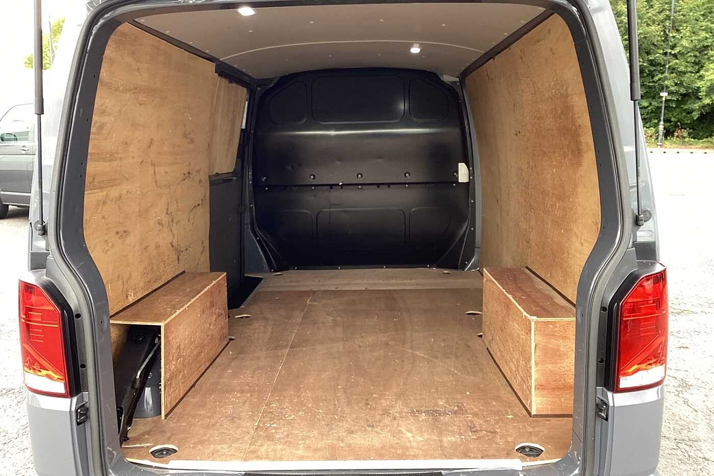 Volkswagen Transporter 2.0 TDI 150 Highline Van DSG
