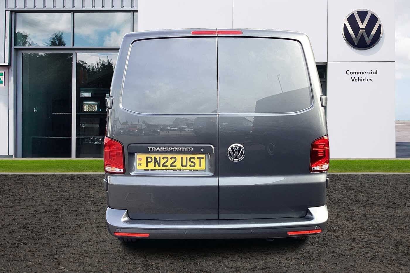 Volkswagen Transporter 2.0 TDI 150 Highline Van DSG