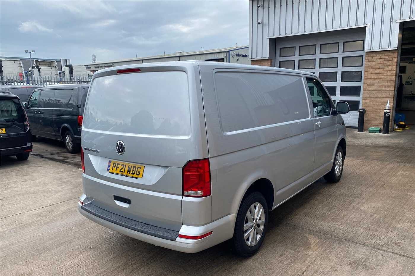 Volkswagen Transporter 2.0 TDI 110 Highline Van