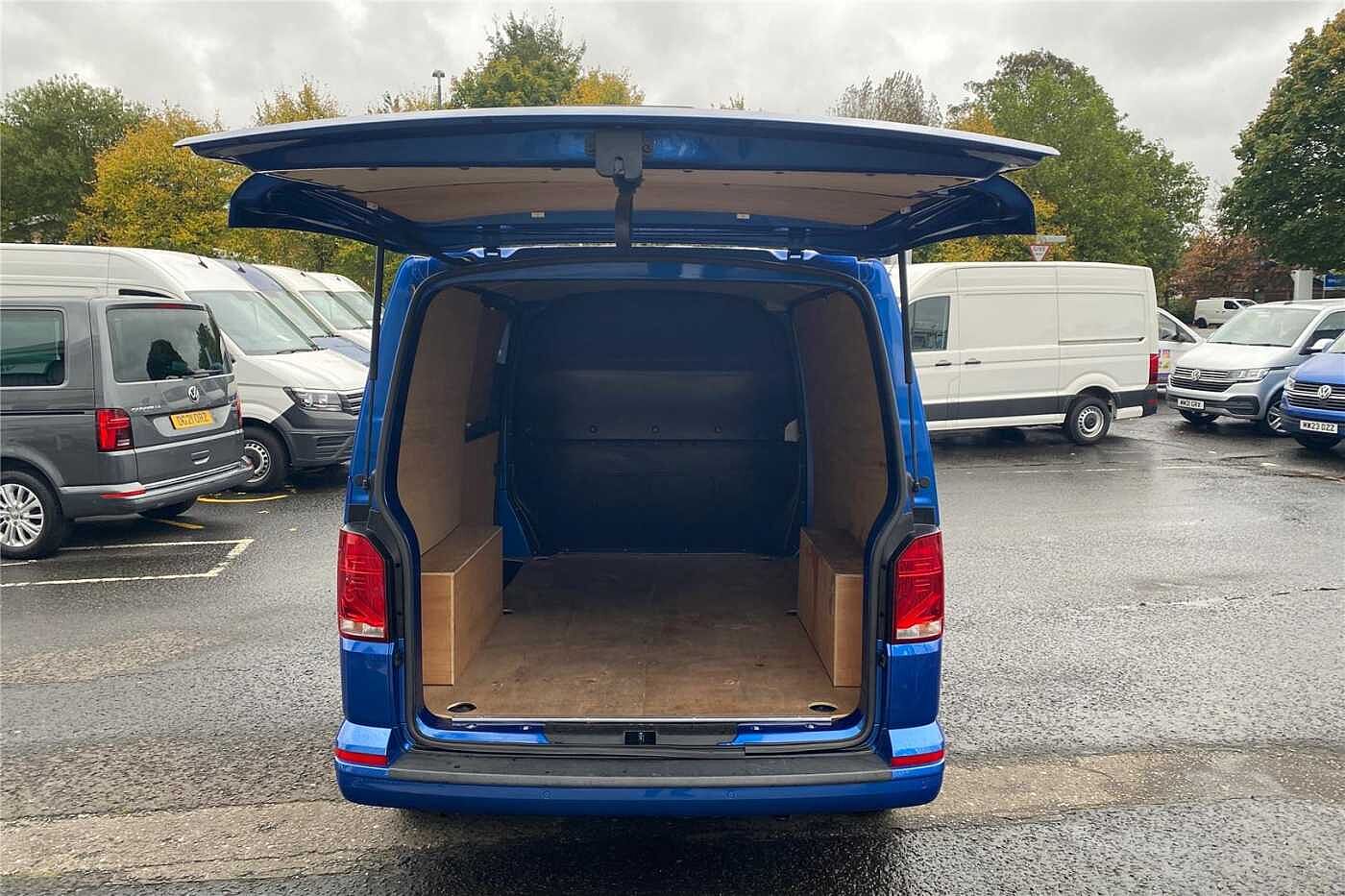 Volkswagen Transporter 2.0 TDI 150 Highline Van (01/01/2020 - Current)