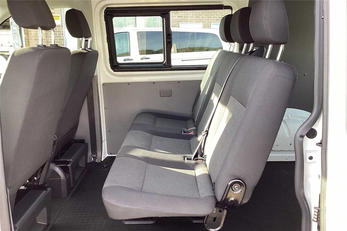 Volkswagen Transporter 2.0 TDI 110 Startline Business Kombi Van (01/05/20