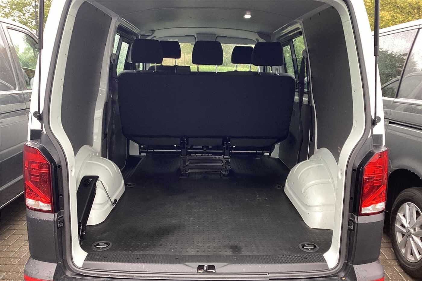 Volkswagen Transporter 2.0 TDI 110 Startline Business Kombi Van (01/05/20