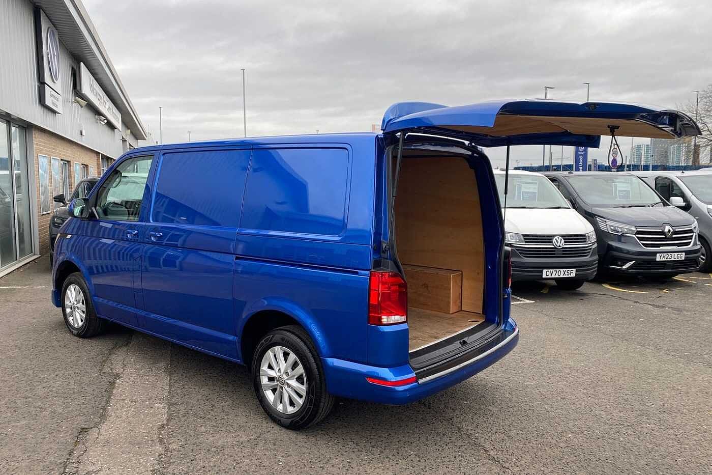 Volkswagen Transporter 2.0 TDI 150 Highline Van DSG (01/01/2020 - Current