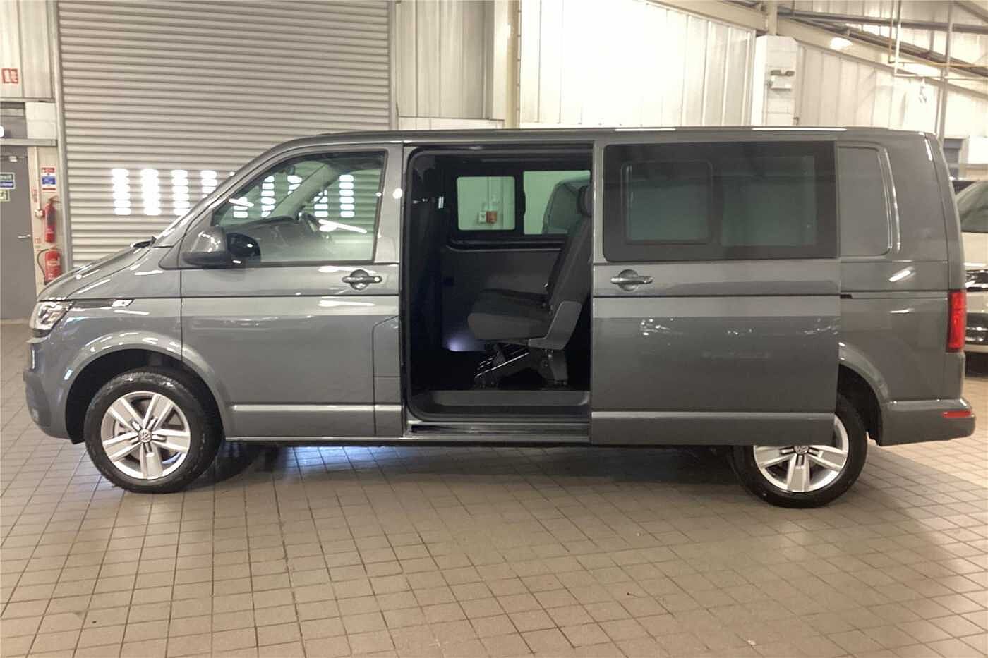Volkswagen Transporter 2.0 TDI 150 Highline Kombi Van