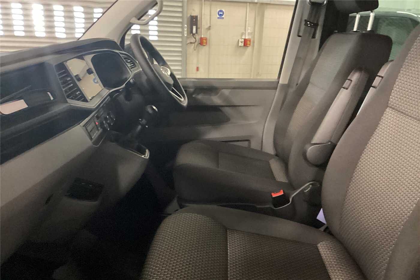 Volkswagen Transporter 2.0 TDI 150 Highline Kombi Van