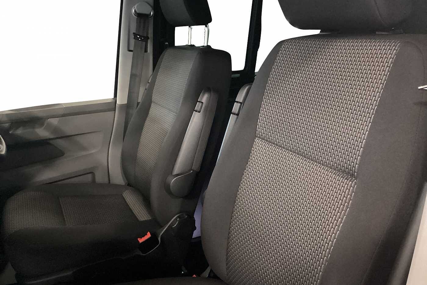 Volkswagen Transporter 2.0 TDI 150 Highline Kombi Van (01/01/2020 - Curre
