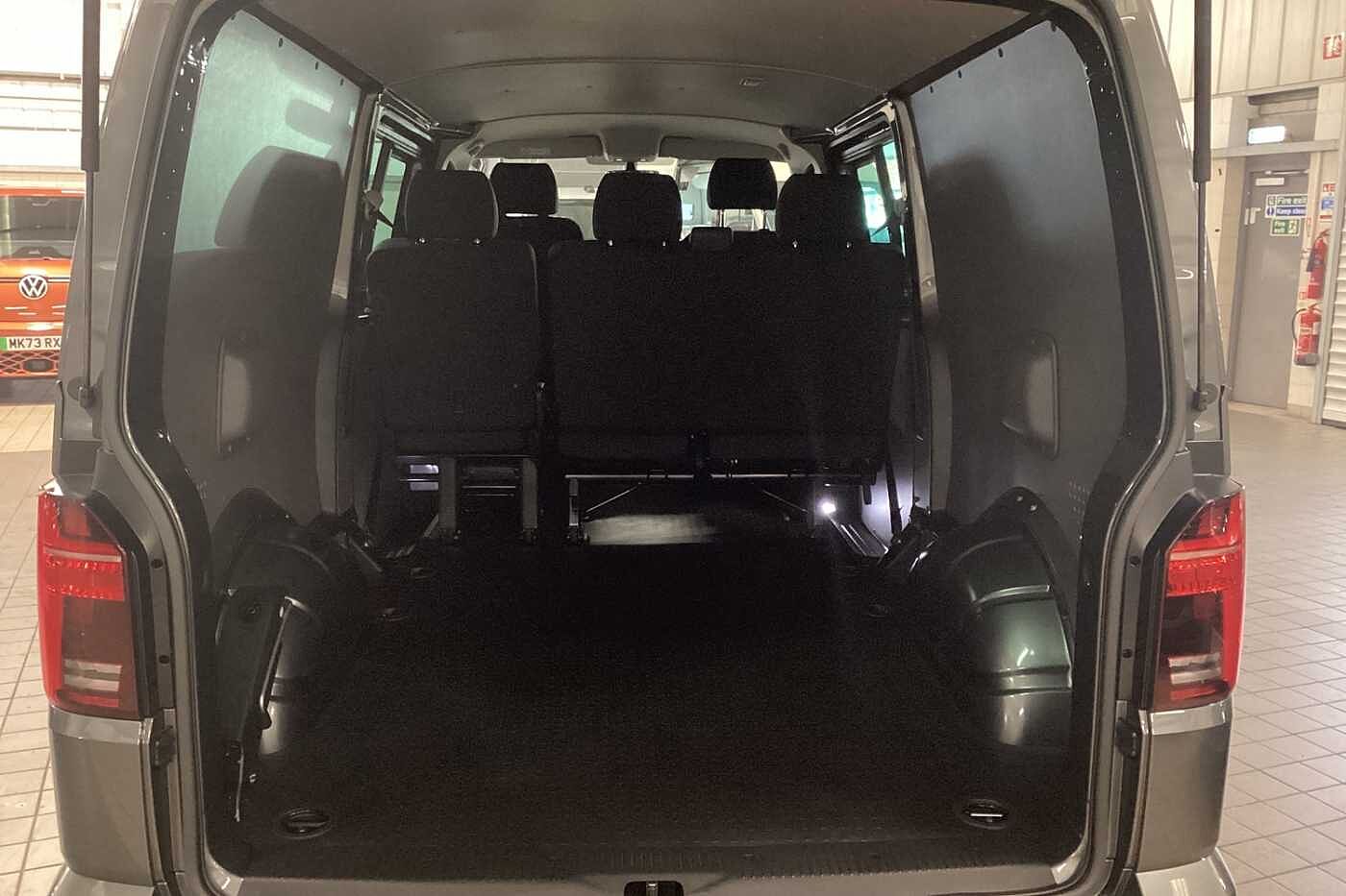 Volkswagen Transporter 2.0 TDI 150 Highline Kombi Van (01/01/2020 - Curre