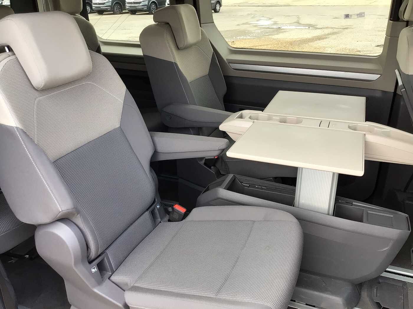 Volkswagen Multivan Life Standard 218 PS 1.4 eHybrid 6-Speed DSG